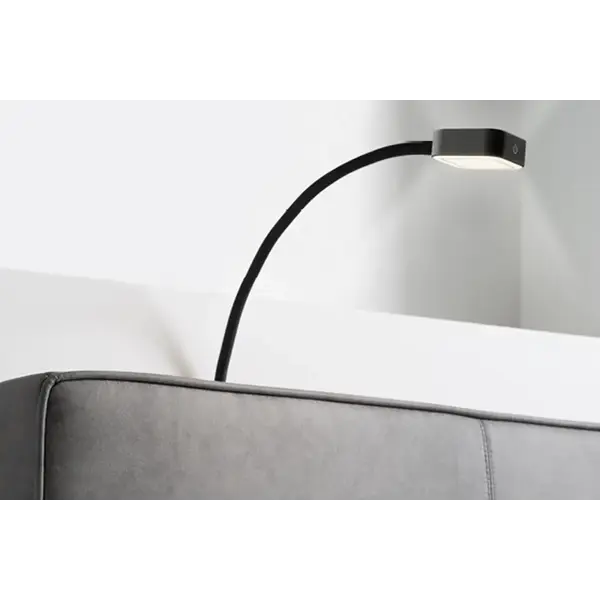 Bedlamp Straight Zwart (2 st.) incl. USB + Trafo + verdeler