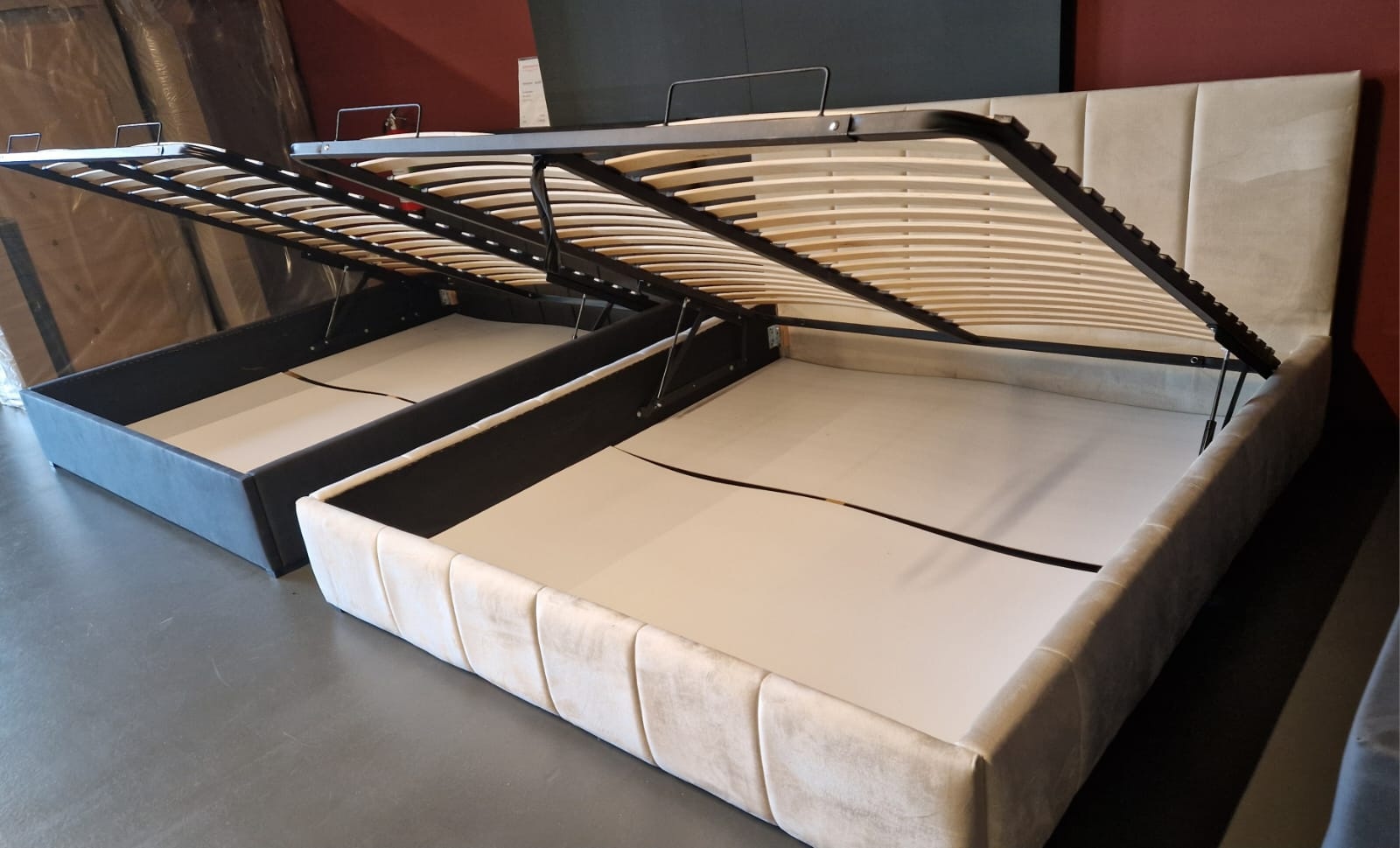 Showmodel Opbergbed Monza met lattenbodem 180 x 200 Creme