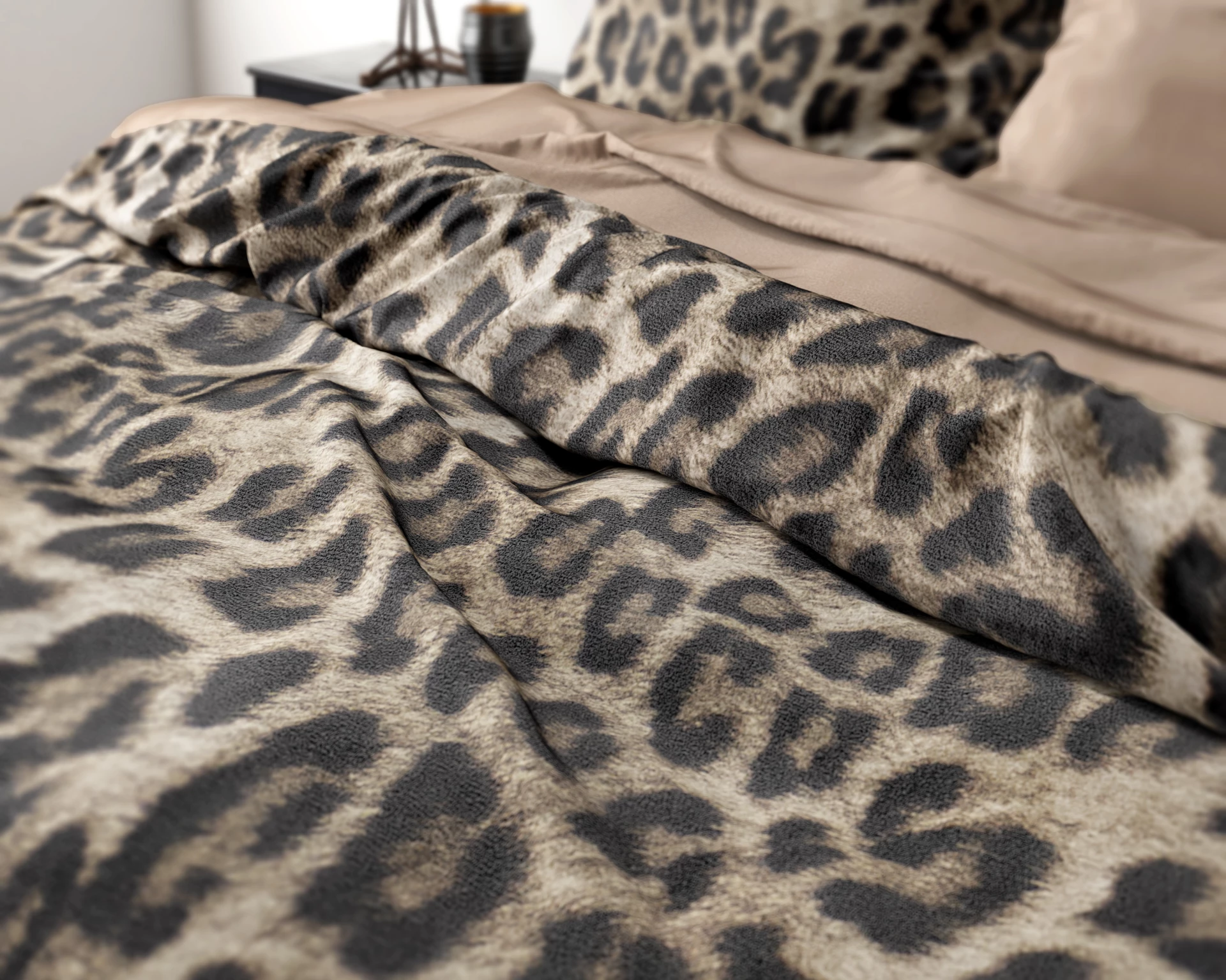 Velvet Tiger Bruin 240 x 200/220