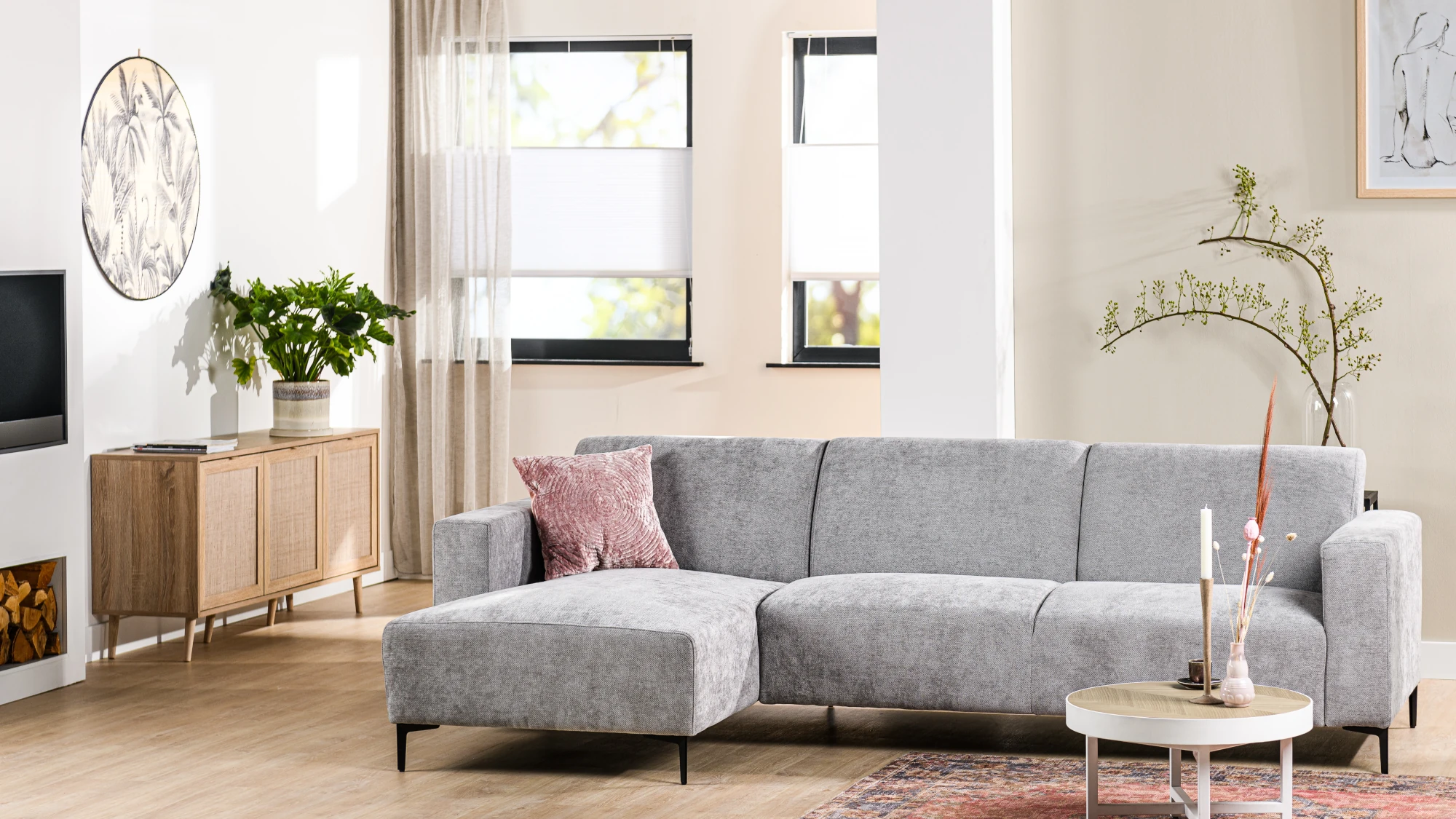 Profiteer nu van de Black Friday deal op Hoekbank Romy met Gratis luxe stoffen en kleuren naar keuze !