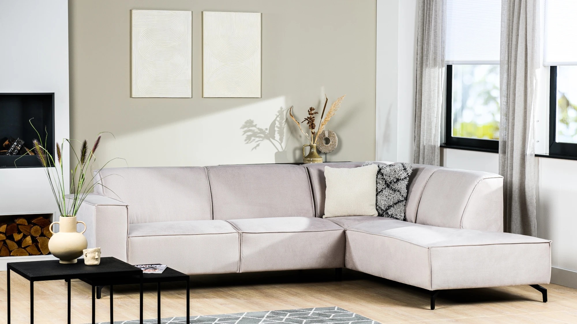 Hoekbank Mara Delux met luxe stoffen en kleuren naar keuze !