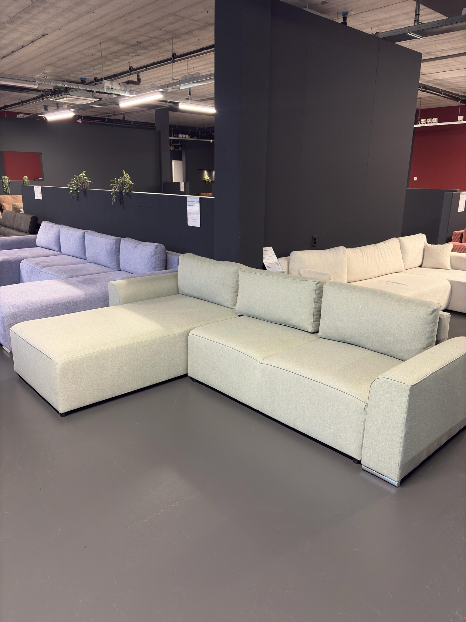 Showroommodel Hoekbank Guus - L-Hoekbank met opbergruimte - Lindegroen - Links (Niet in originele verpakking)