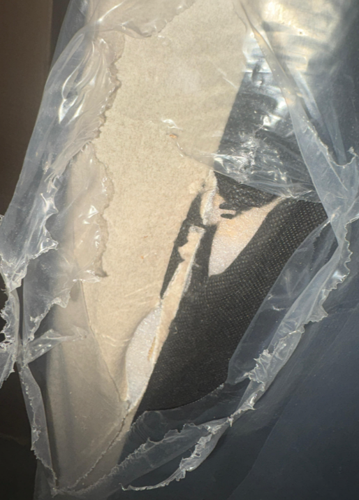 2dekans Harde Box Zonder Matras 70 x 200 Velvet Beige - (Scheur bovenkant box)