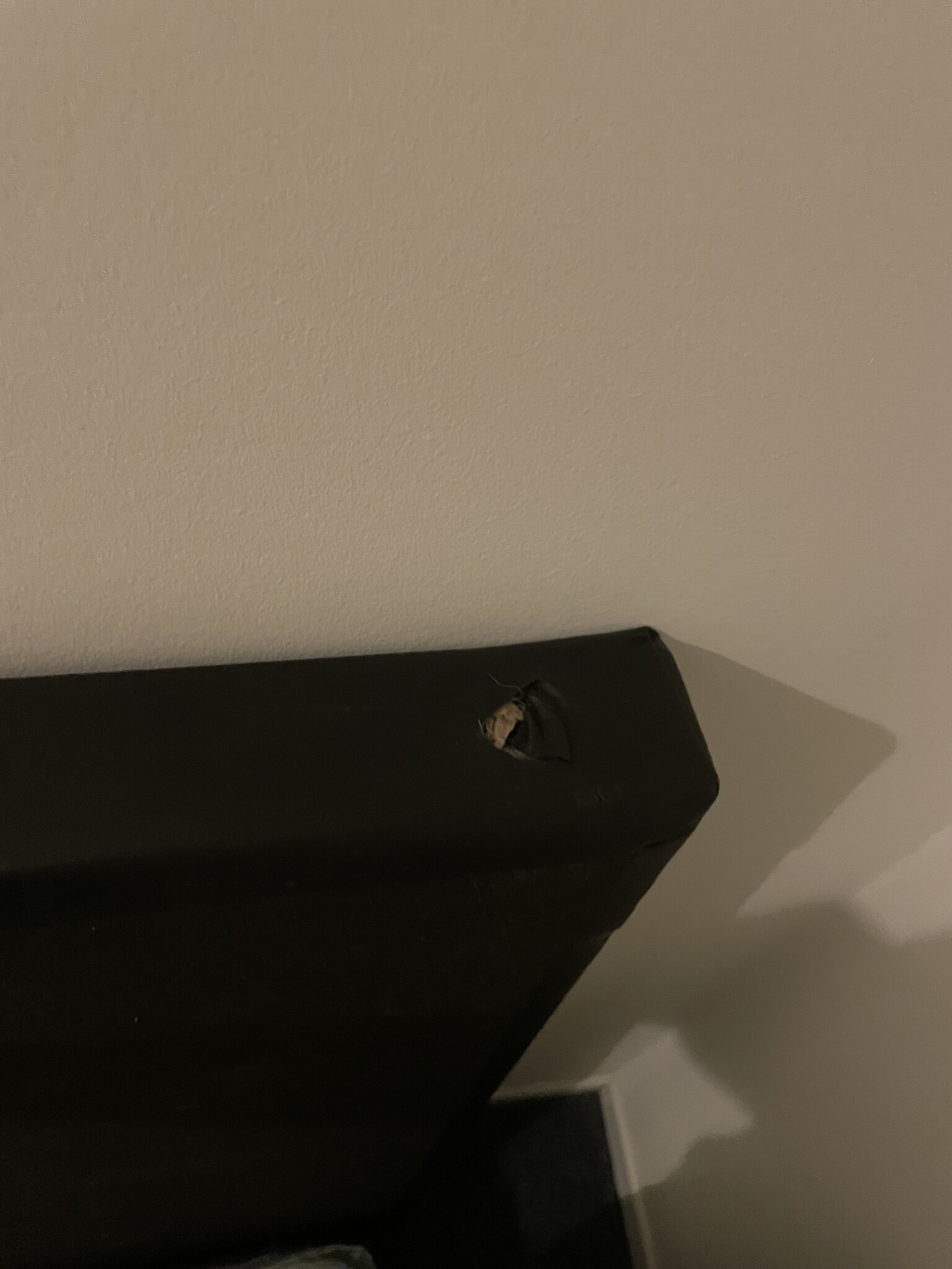 2dekans Vaste Boxspring Basic 140 x 200 Skaileer Zwart | Gat in hoofdbord - Niet in originele verpakking - Kans op schade