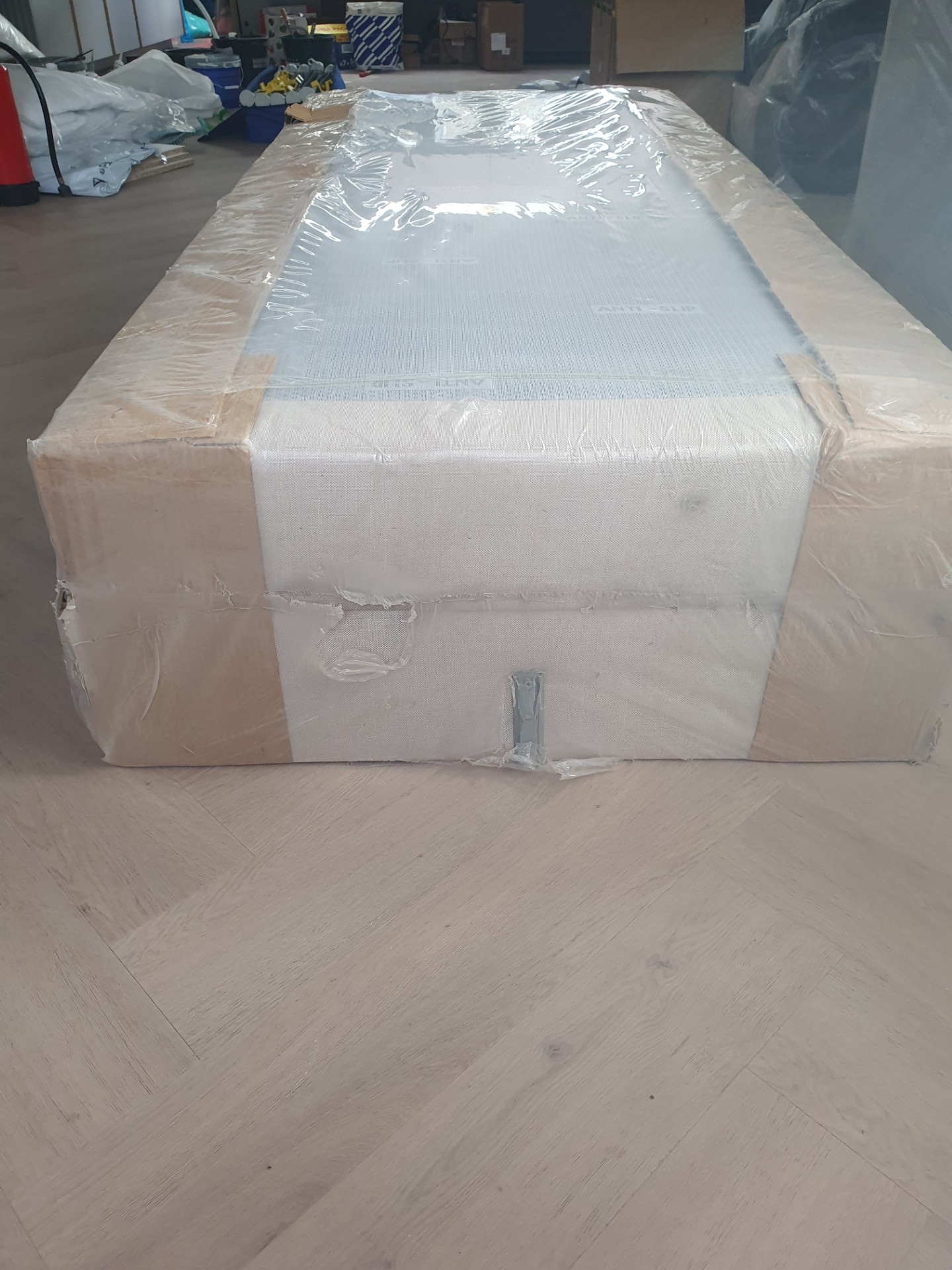 2dekans Elektrische Boxspring Basic 180 x 200 Naturel Beige (Stofschade hoeken)