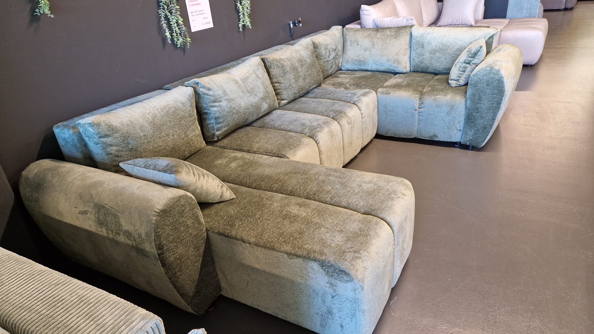 SHOWROOMMODEL U-bank XL Stof Groen - U-Slaapbank XL met opbergruimte - Max (Stevig opnieuw verpakking / Kans op Gebruikssporen)