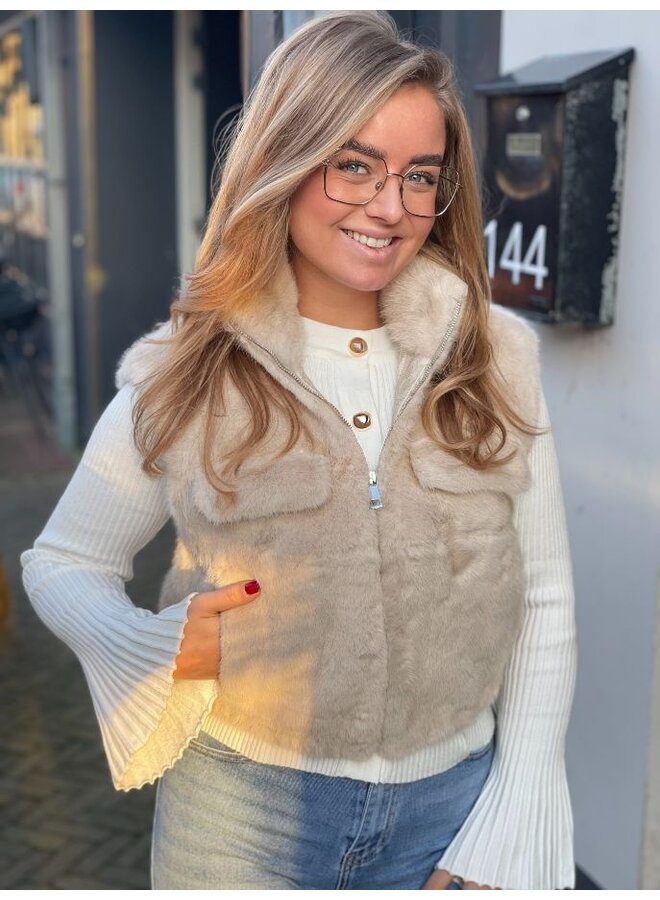 Fluffy gilet - off white