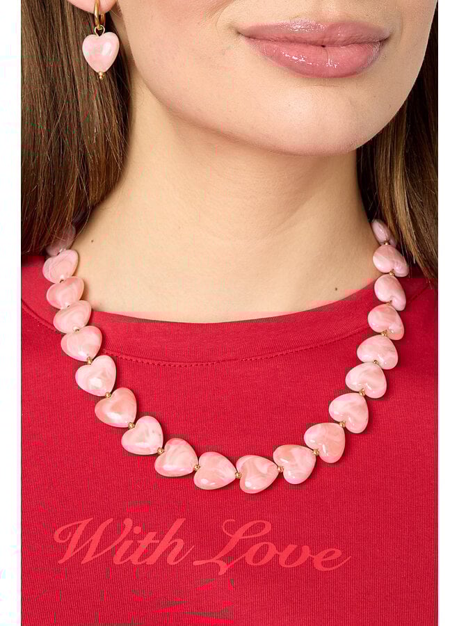 Ketting met hartvormige kralen - lichtroze
