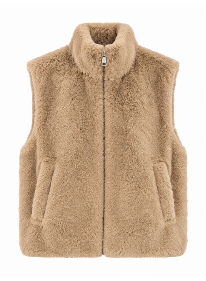 Fluffy gilet - camel