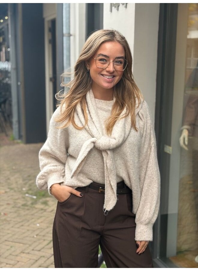 Cleo trui met sjaal - ecrubeige