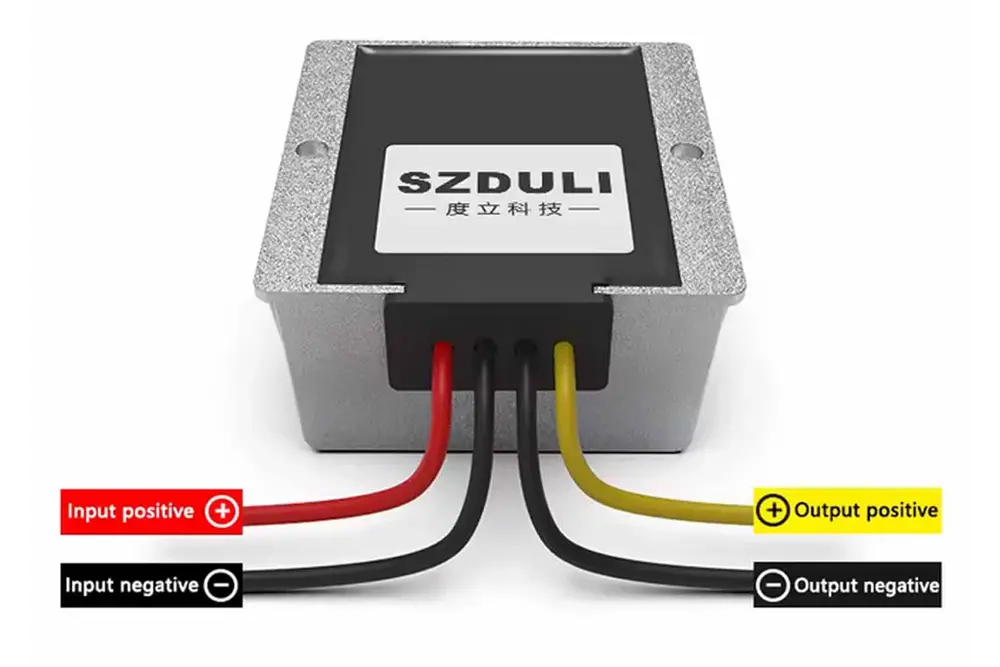 Applamp 12V-5A Spanningsstabilisator voor  (vracht)auto, camper, boot