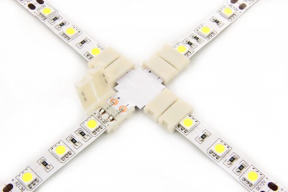 Witte LED strip X-connector