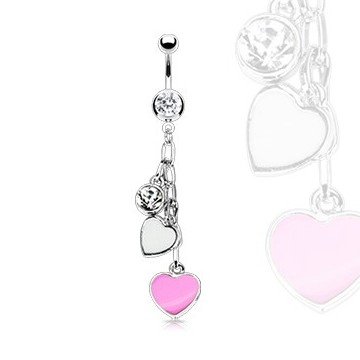 Bauchpiercing mit Herzen
