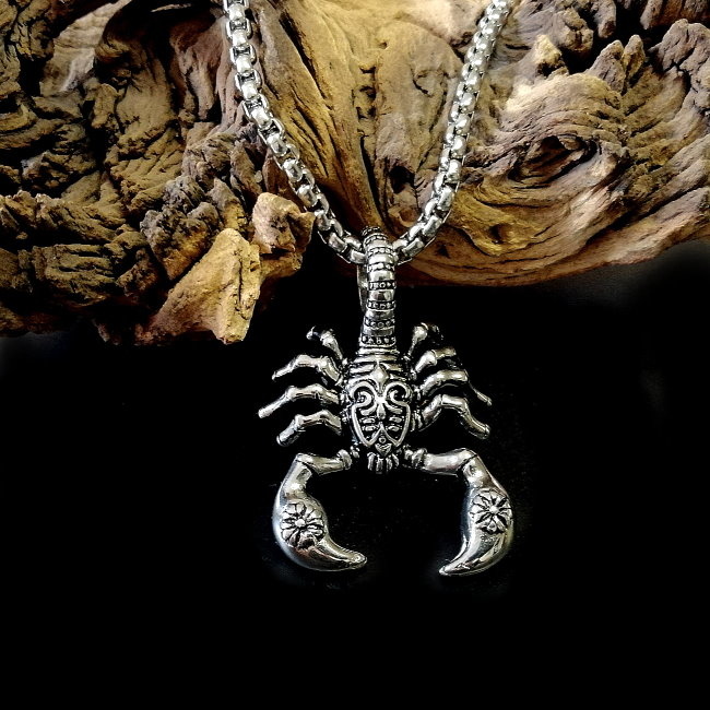 🦚 60cm Edelstahl Halskette mit Skorpion