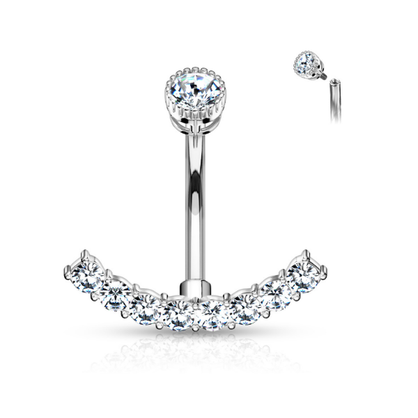 Modisches Bauchnabelpiercing