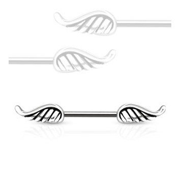 Engelsflügel Brustpiercing