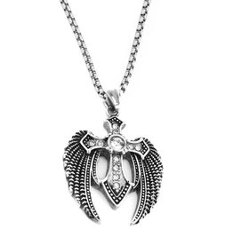 Kettenanhänger Kreuz mit Flügel