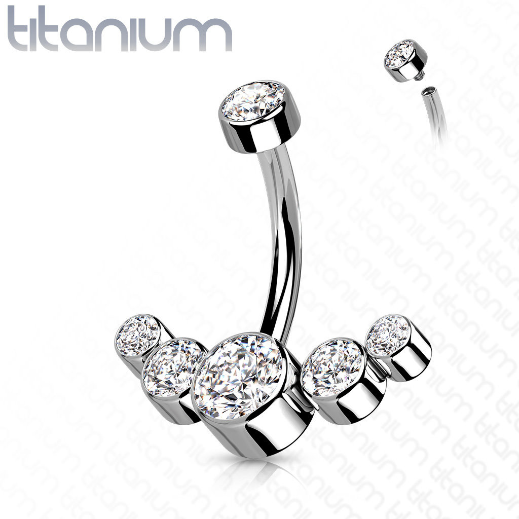 Titan Bauchnabelpiercing