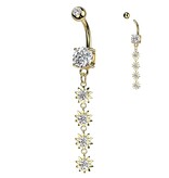 Goldfärbiges Bauchnabelpiercing mit Blumenanhänger