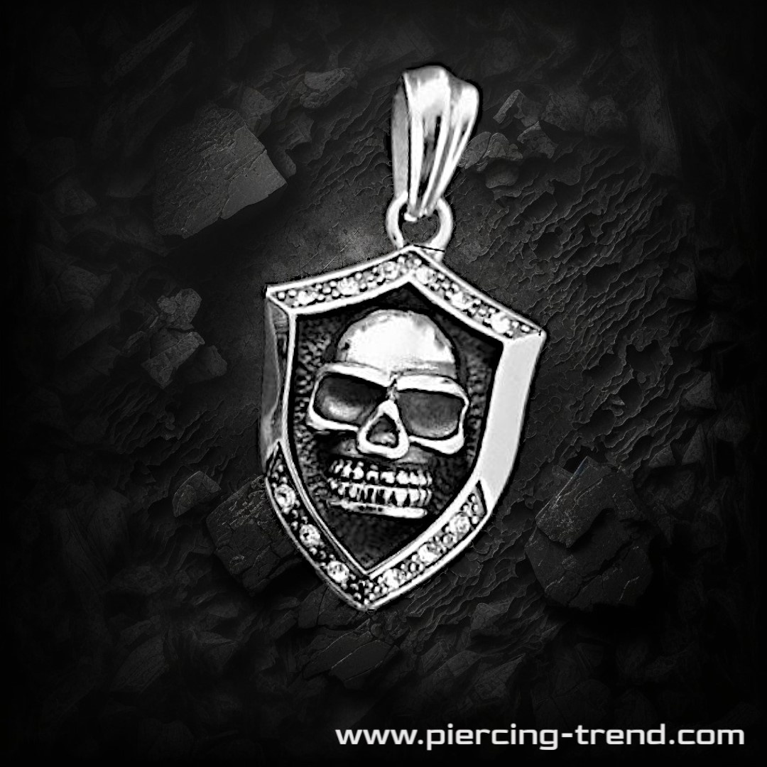 Schwarze Damen Bikerkette mit Totenkopf