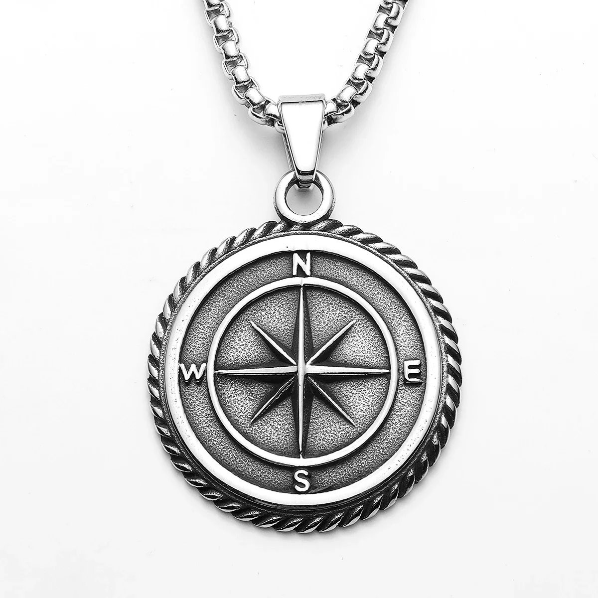 Kompass Anhänger aus Edelstahl