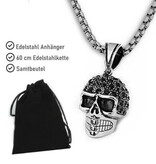 Schwarzer Totenkopf Anhänger mit Edelstahlkette