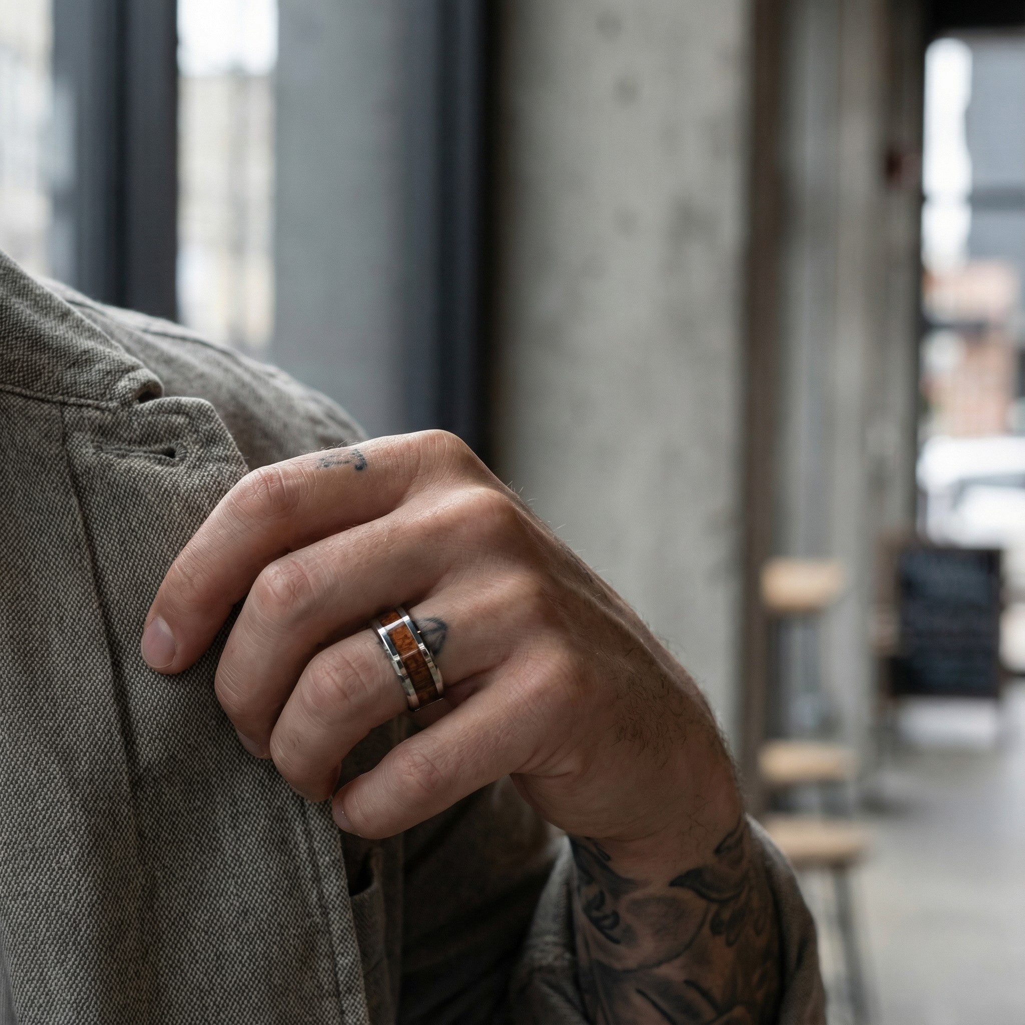 Unisex Ring Edelstahl mit Holz Inlay