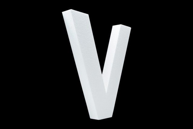 Blanco letter V