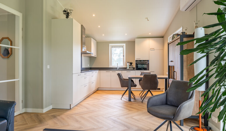 EcoDim inbouwspots en dimmers in prefab woningen van Oosthuis