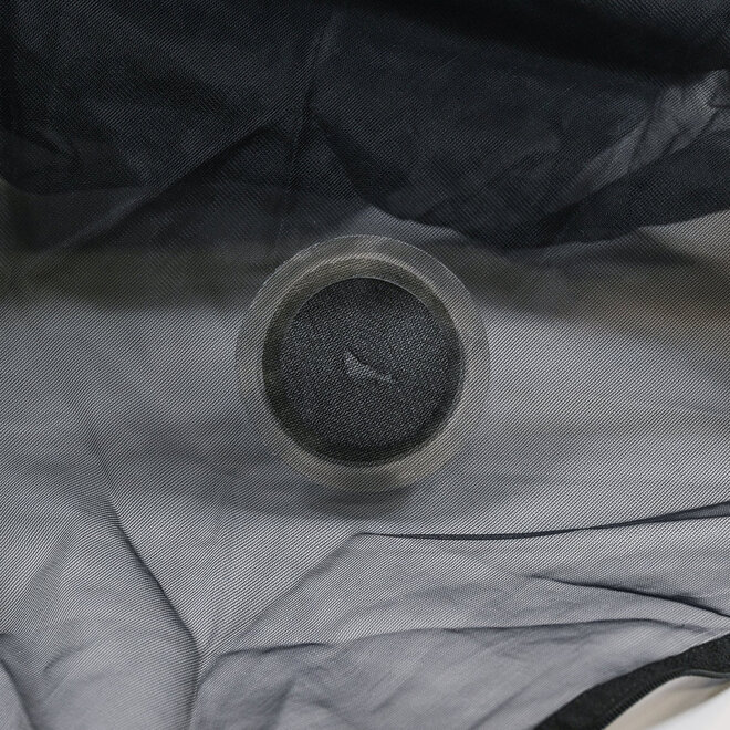 'Tenacious Tape' Mesh Patches