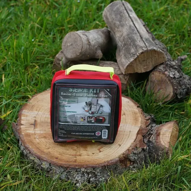 S.E.R.E. Survival Kit in Nylon Etui