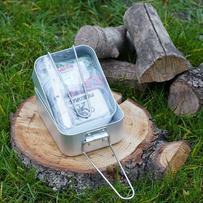 Outdoor Kookset met Mess Tins en Kookbrander