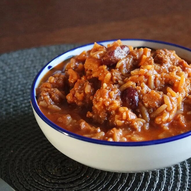 Chili con Carne met Rijst - Blik 8 Porties (800 gram) - THT: 08-09-2049