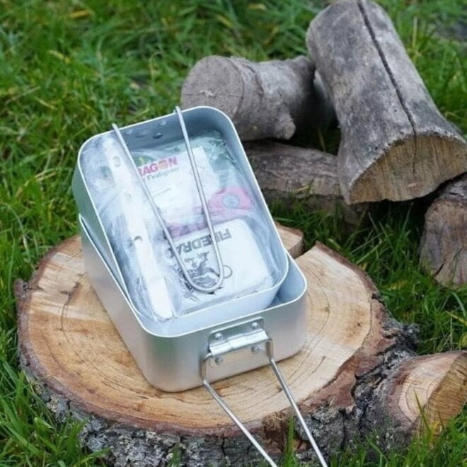 Outdoor Kookset met Mess Tins en Kookbrander