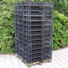 65 Kunststoffkisten inkl. Holzpalette