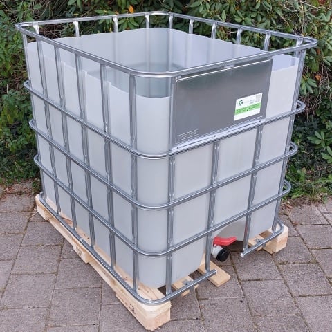 https://cdn.webshopapp.com/shops/68683/files/441075135/offener-wassertank-recycling-neu-1000-liter-lebens.jpg