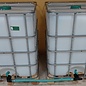 Verbindung 2 Regenwassertanks mit 2-Zoll-CAMLOCK Auslauf nebeneinander mit Schlauch