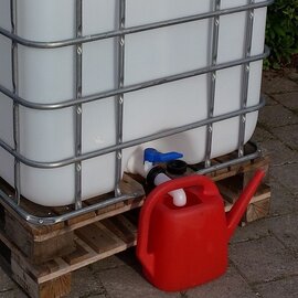 Holzpalette zu IBC breit gebraucht für 1000l Tank