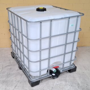 IBC Tank 1000 Liter Innenbehälter NEU Trinkwassertauglich auf einer verzinkten Stahl-Palette