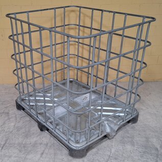 IBC Gitterboxen auf Palette mit Stahl-Kunststoff-Mix stark gebraucht