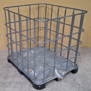 IBC Gitterboxen auf Palette mit Stahl-Kunststoff-Mix stark gebraucht