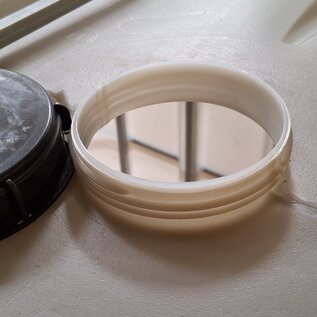 IBC Wassertank 1000 Liter für den Garten aus RECYCLING-Material