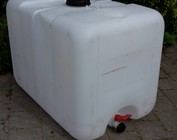 für Regenwasser lichtdurchlässig