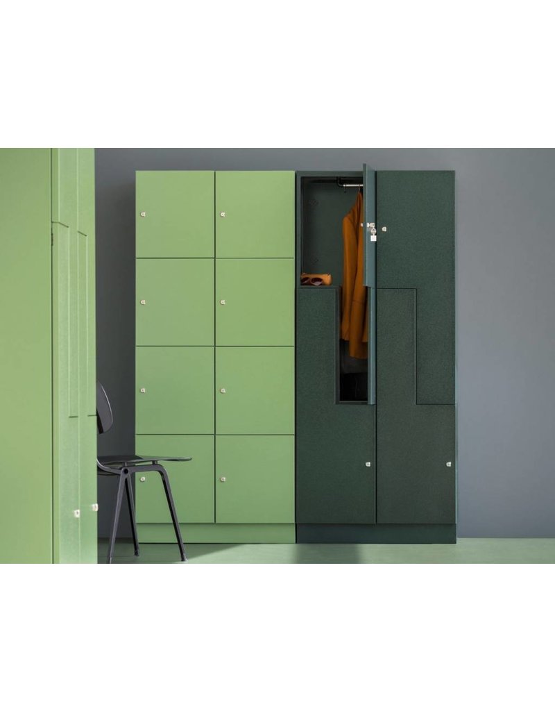 Functionals Functionals Aquarius lockers