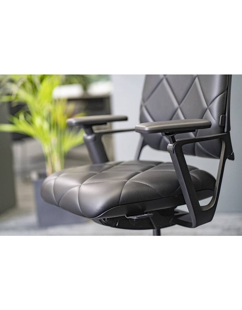 Klöber Klober Connex hoge leren bureaustoel met diamant stiksel