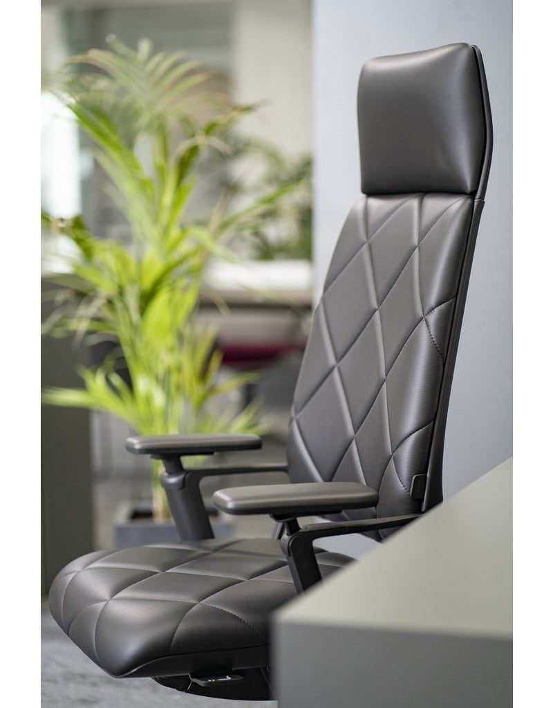 Klöber Klober Connex hoge leren bureaustoel met diamant stiksel