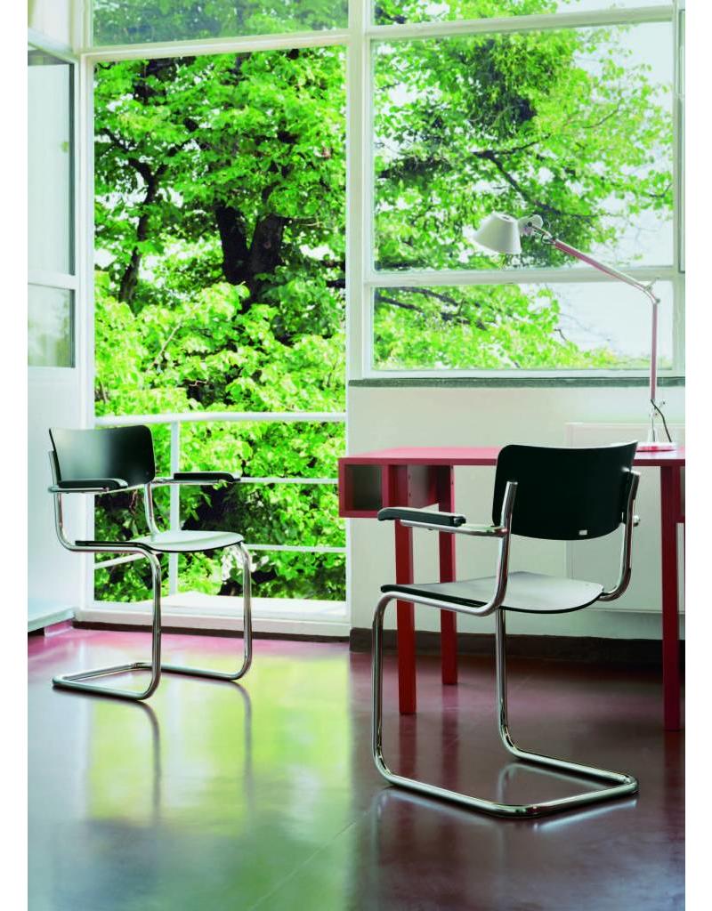 Thonet Thonet S 43 F buizen frame stoel met armleggers
