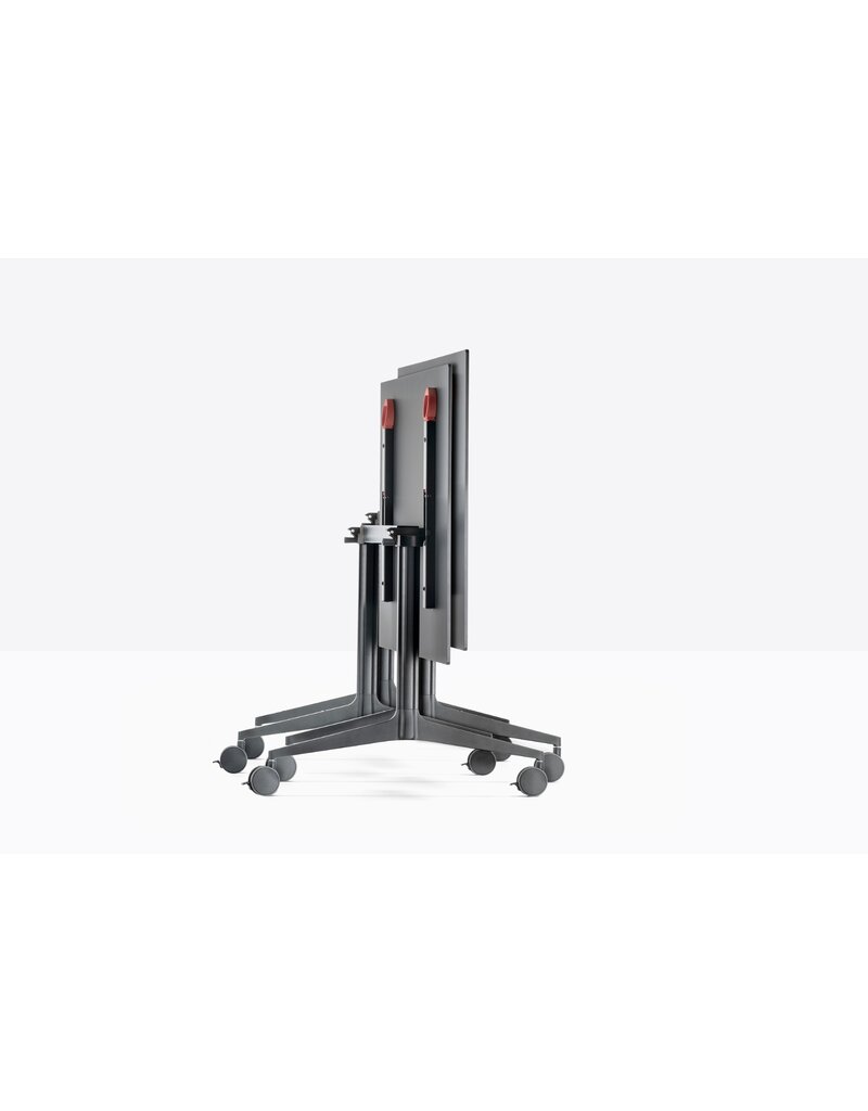 Pedrali Pedrali Ypsilon Tilting inklapbare tafel