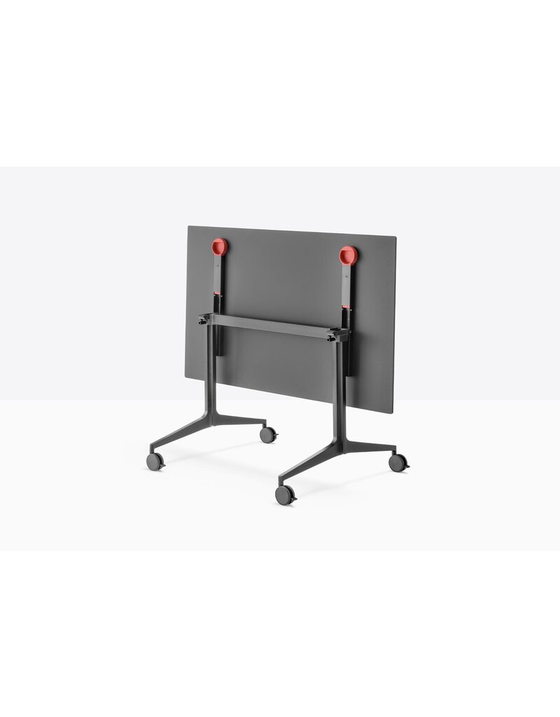 Pedrali Pedrali Ypsilon Tilting inklapbare tafel