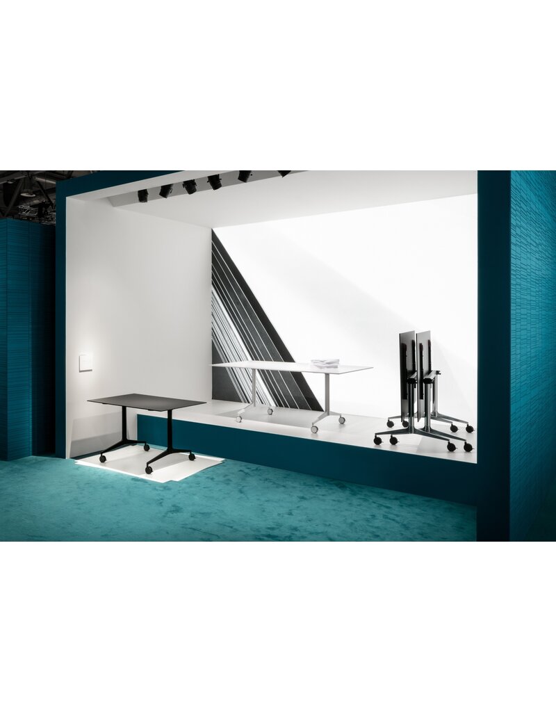 Pedrali Pedrali Ypsilon Tilting inklapbare tafel